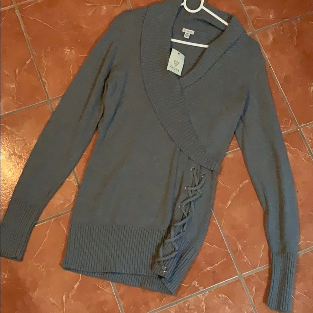 Guess sweater